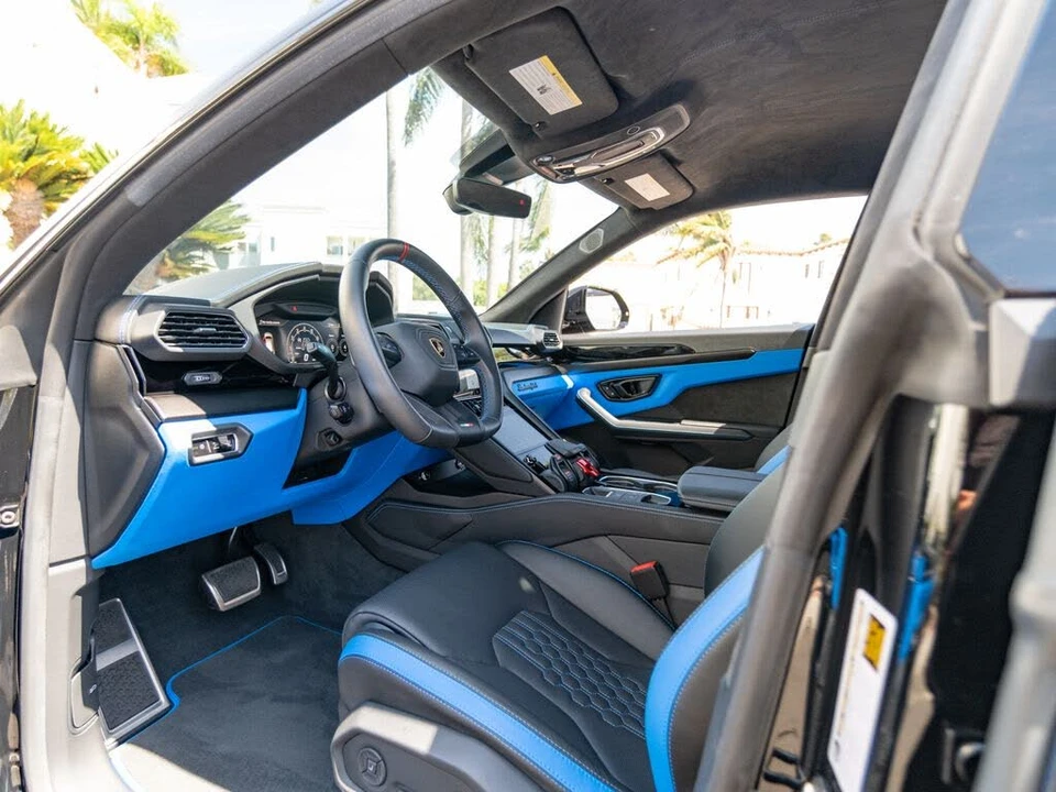 2024 Lamborghini Urus S - Image 15 of 31