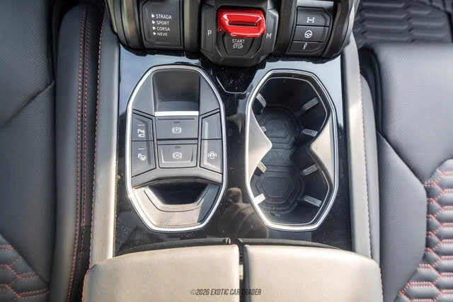 2024 Lamborghini Urus S - Image 31 of 31
