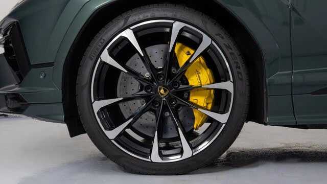2024 Lamborghini Urus S - Image 9 of 20