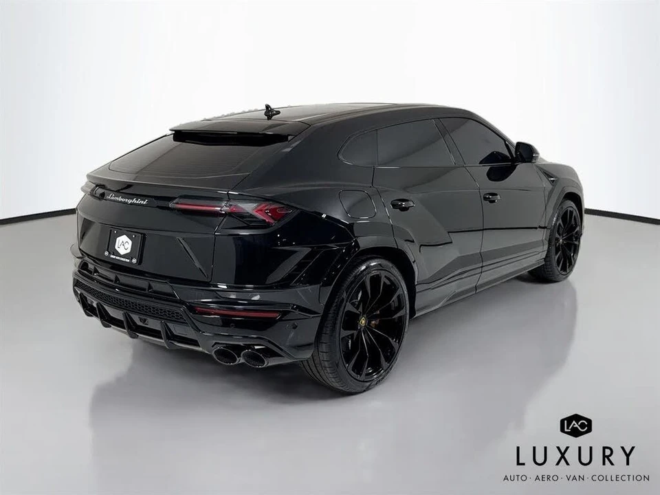2024 Lamborghini Urus S - Image 6 of 6