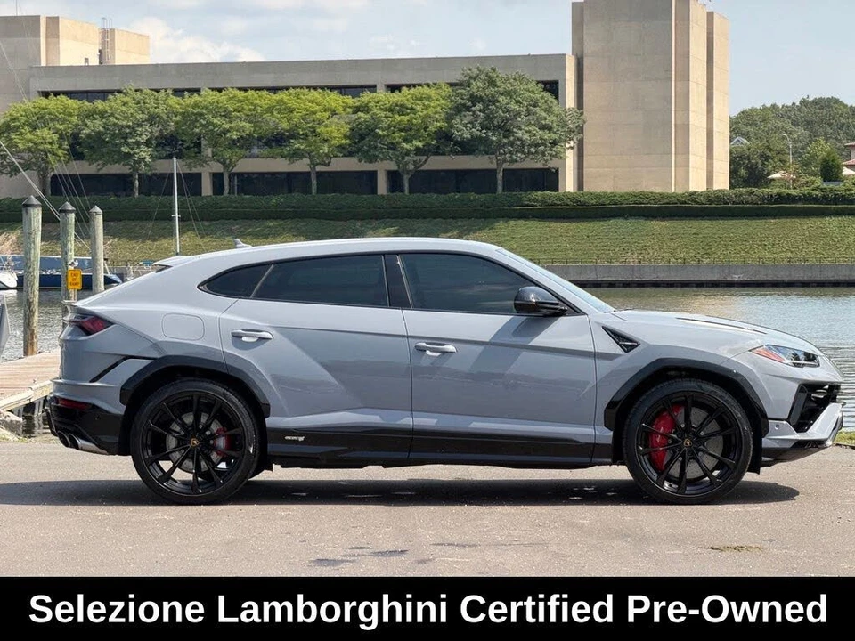 2024 Lamborghini Urus S - Image 6 of 31