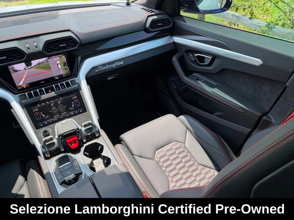 2024 Lamborghini Urus S - Image 28 of 31