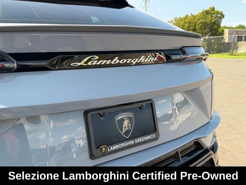 2024 Lamborghini Urus S - Image 13 of 31