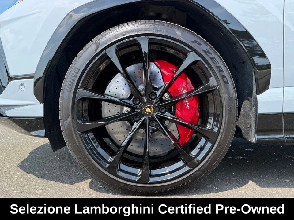 2024 Lamborghini Urus S - Image 17 of 31