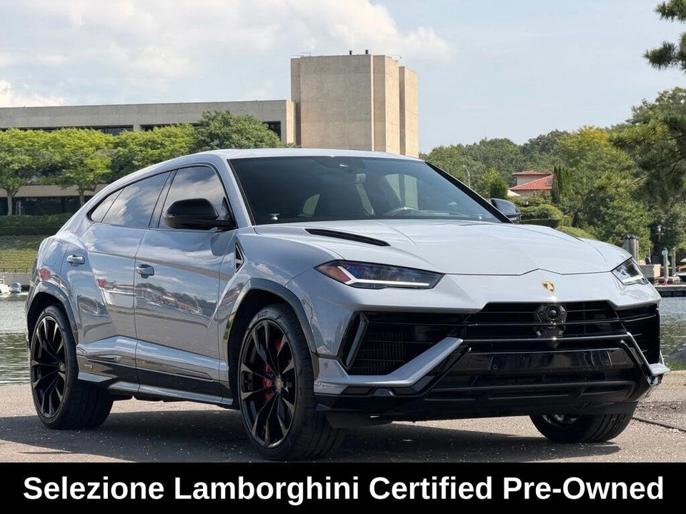 2024 Lamborghini Urus S - Image 7 of 31