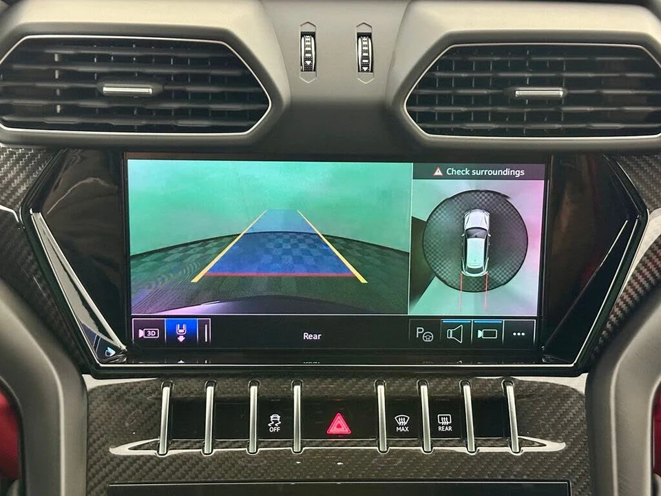 2024 Lamborghini Urus S - Image 16 of 31
