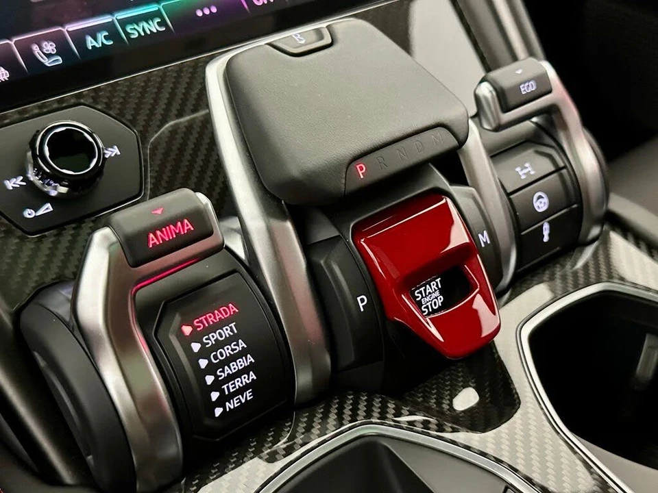 2024 Lamborghini Urus S - Image 18 of 31