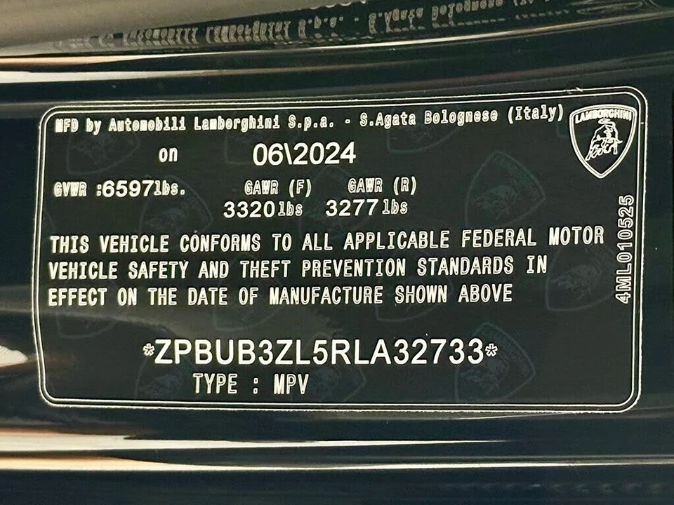 2024 Lamborghini Urus S - Image 28 of 31