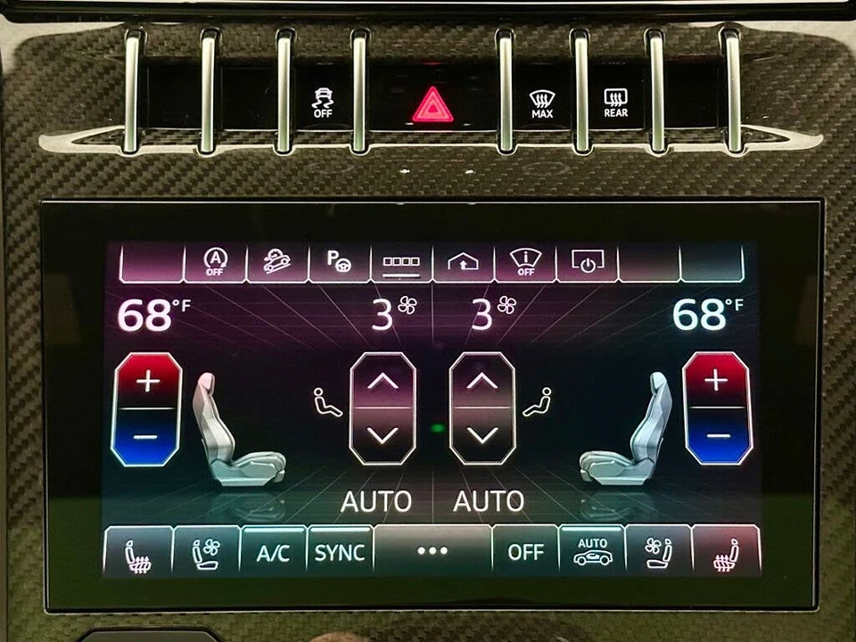 2024 Lamborghini Urus S - Image 17 of 31