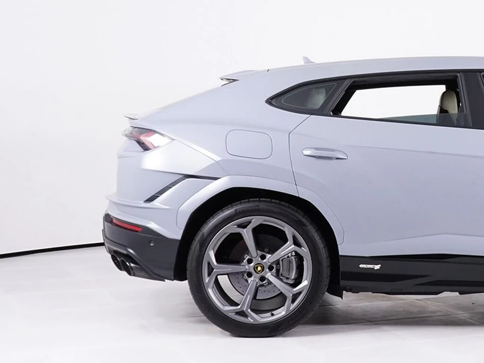 2024 Lamborghini Urus S - Image 14 of 31