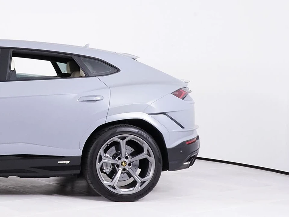 2024 Lamborghini Urus S - Image 13 of 31