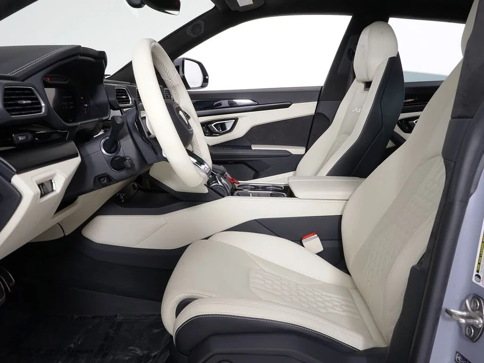 2024 Lamborghini Urus S - Image 5 of 31