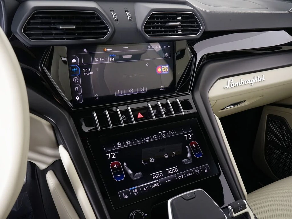 2024 Lamborghini Urus S - Image 27 of 31