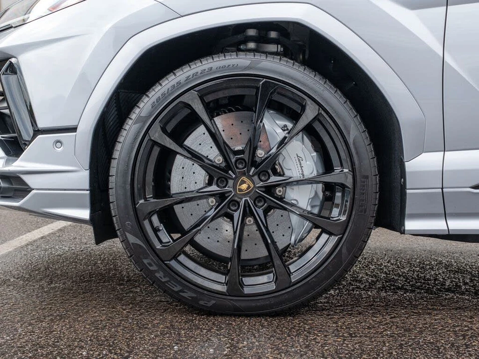 2024 Lamborghini Urus S - Image 8 of 31