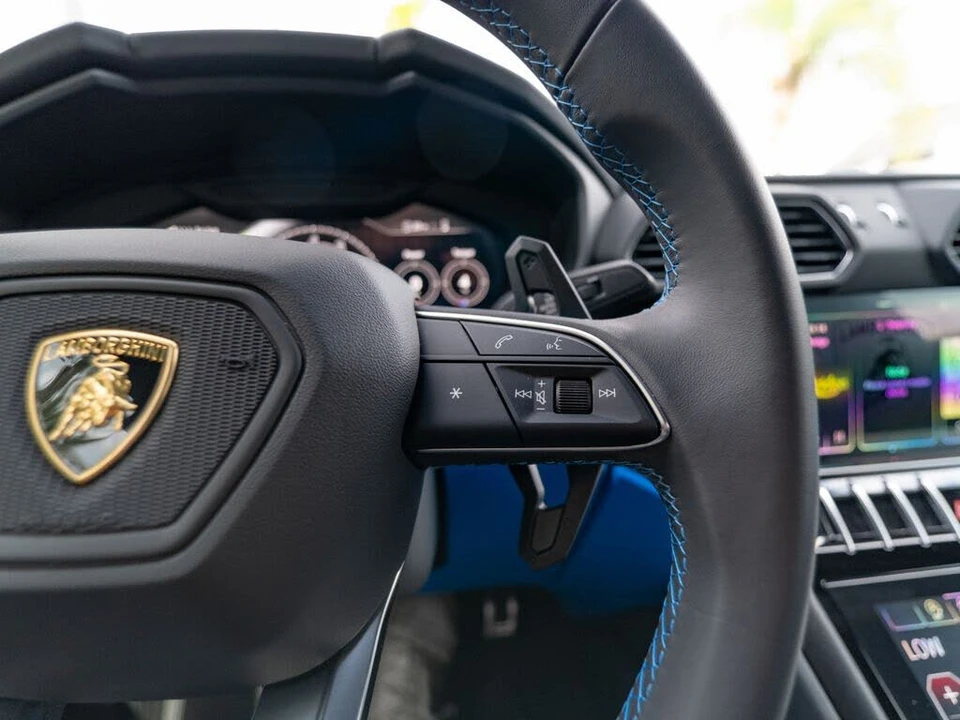 2024 Lamborghini Urus S - Image 11 of 31