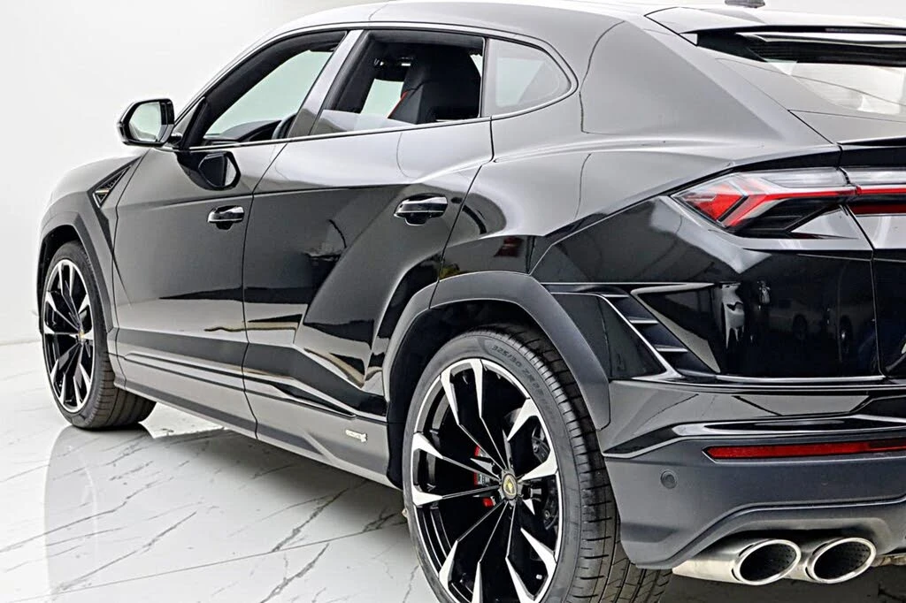 2024 Lamborghini Urus S - Image 10 of 31