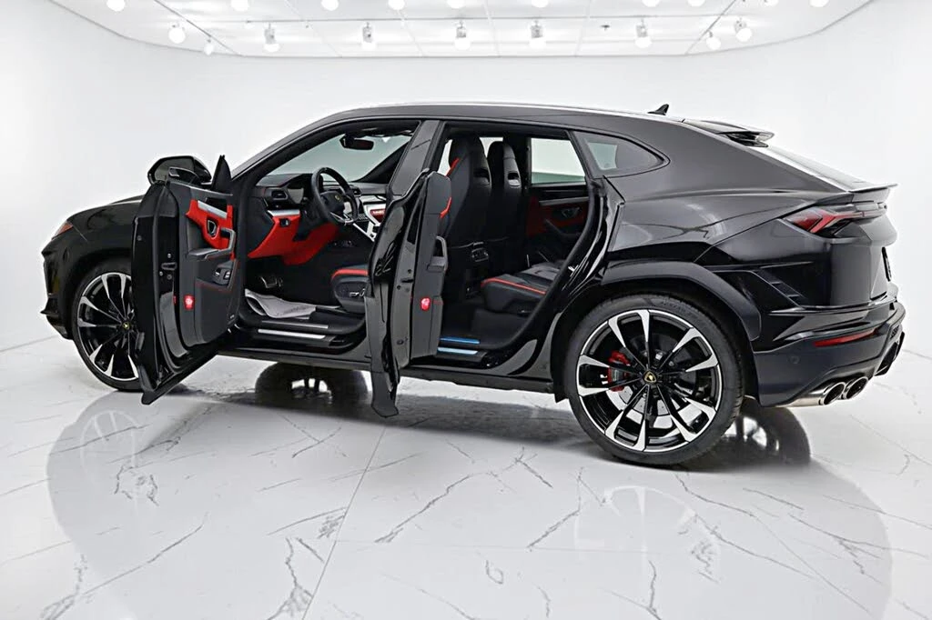 2024 Lamborghini Urus S - Image 5 of 31