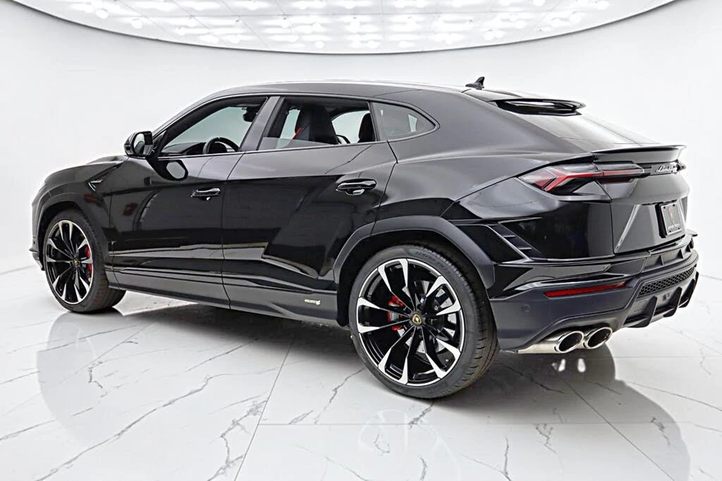2024 Lamborghini Urus S - Image 9 of 31