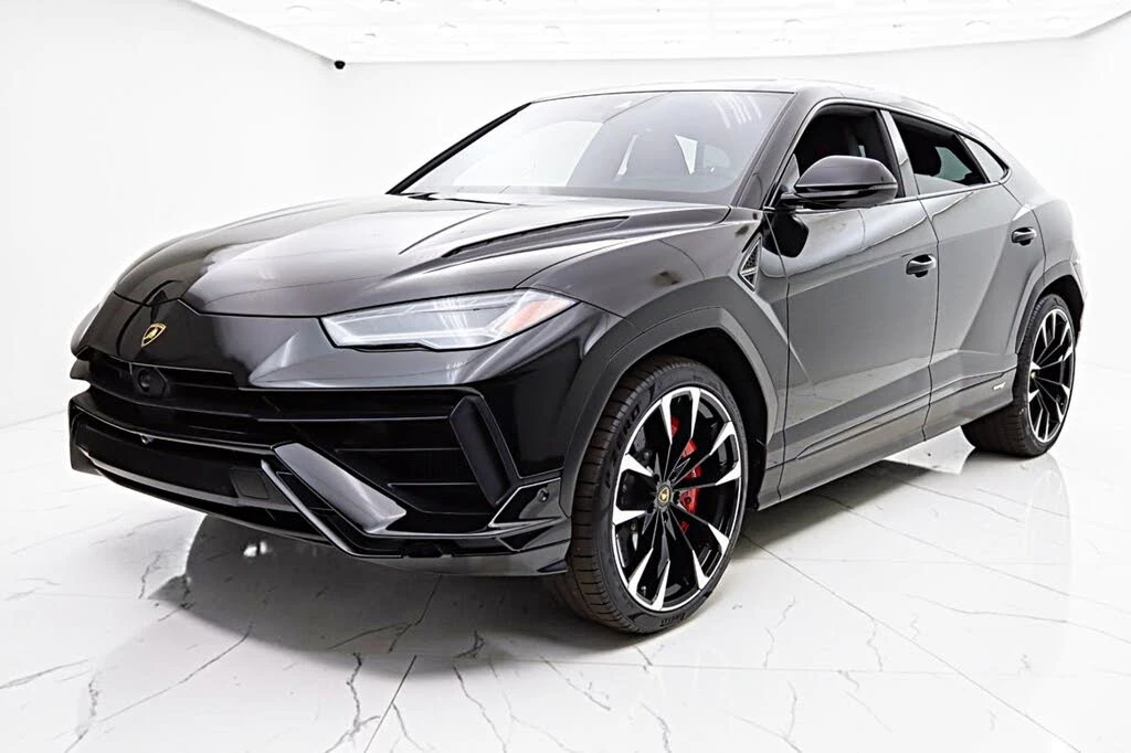 2024 Lamborghini Urus S - Image 2 of 31