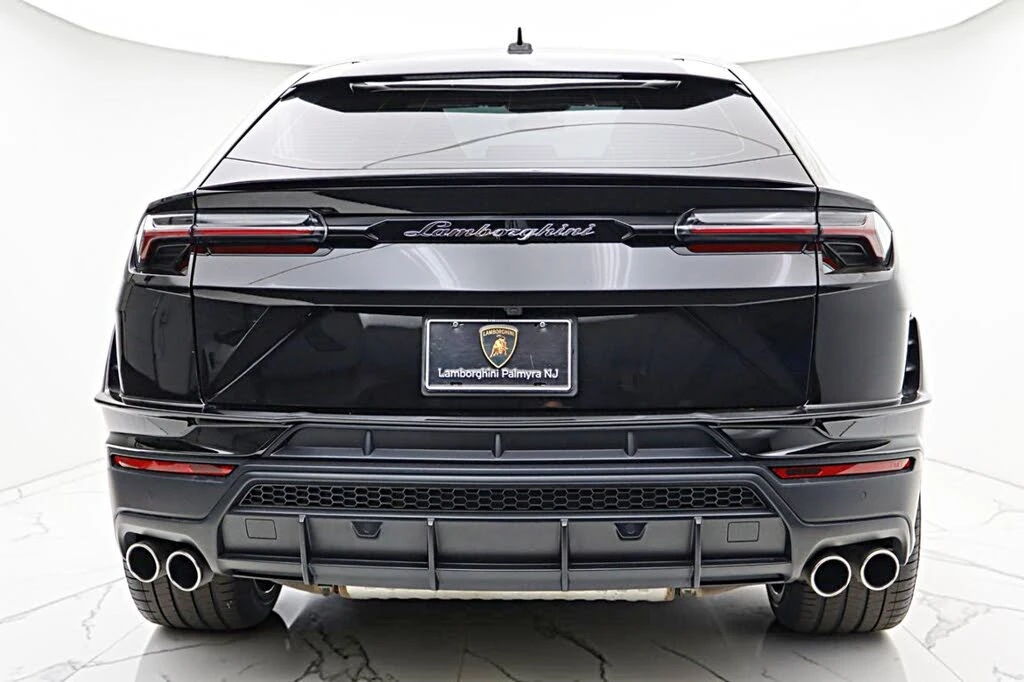 2024 Lamborghini Urus S - Image 11 of 31