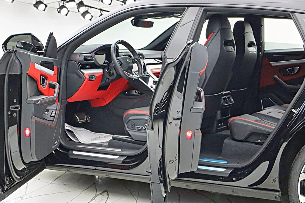 2024 Lamborghini Urus S - Image 6 of 31