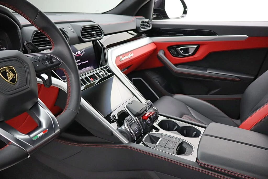 2024 Lamborghini Urus S - Image 26 of 31