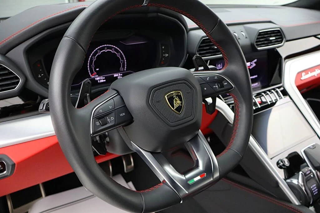 2024 Lamborghini Urus S - Image 23 of 31