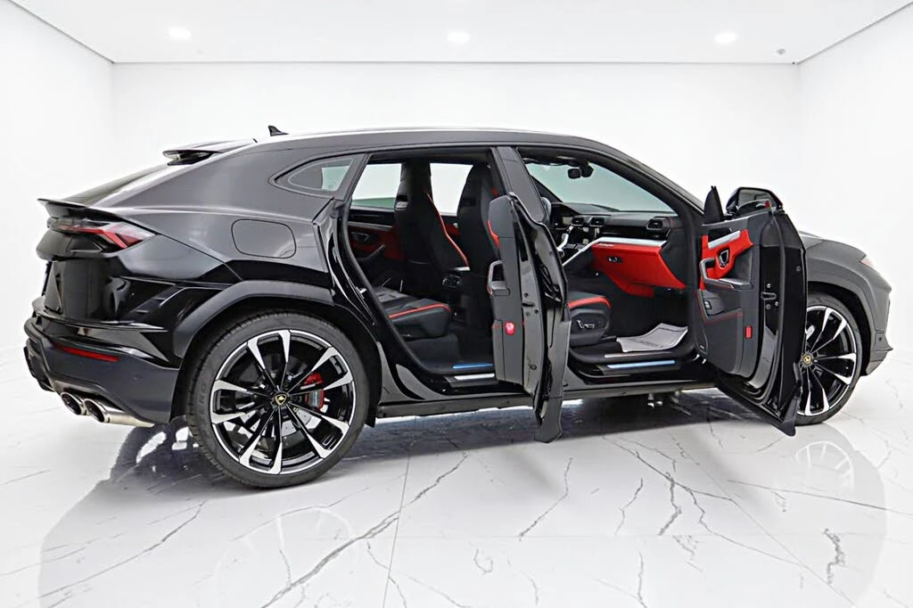 2024 Lamborghini Urus S - Image 14 of 31