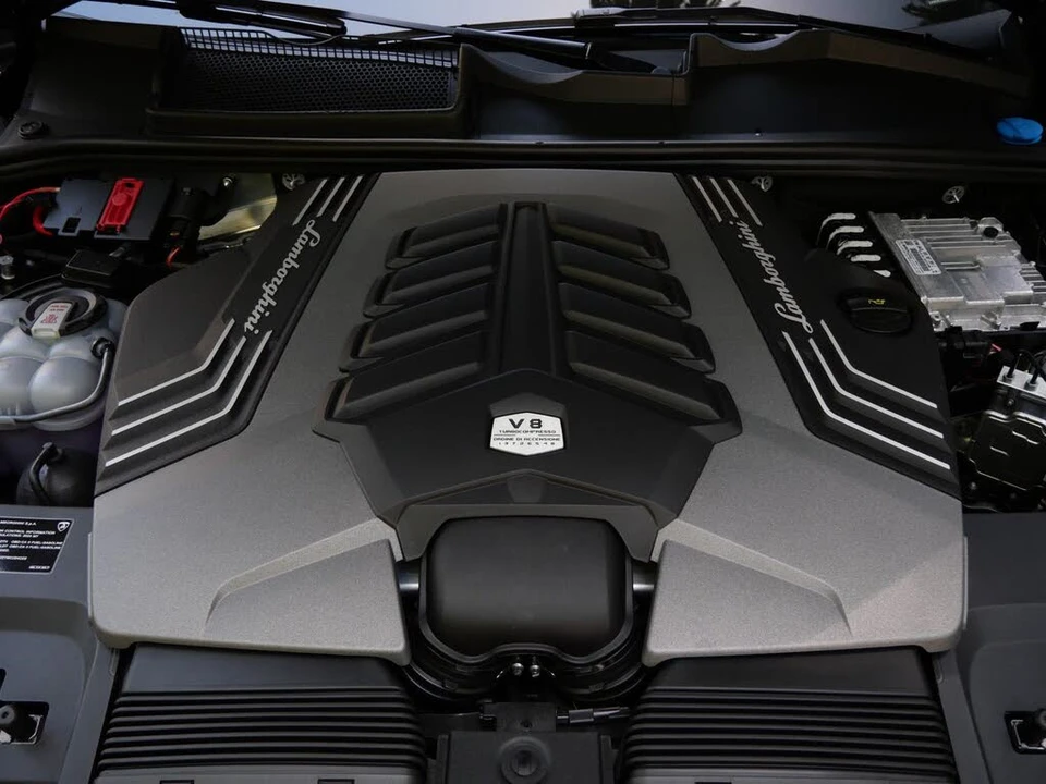 2024 Lamborghini Urus S - Image 27 of 28
