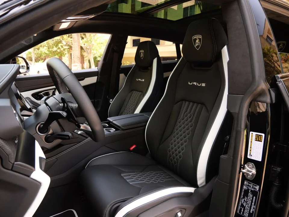 2024 Lamborghini Urus S - Image 19 of 28