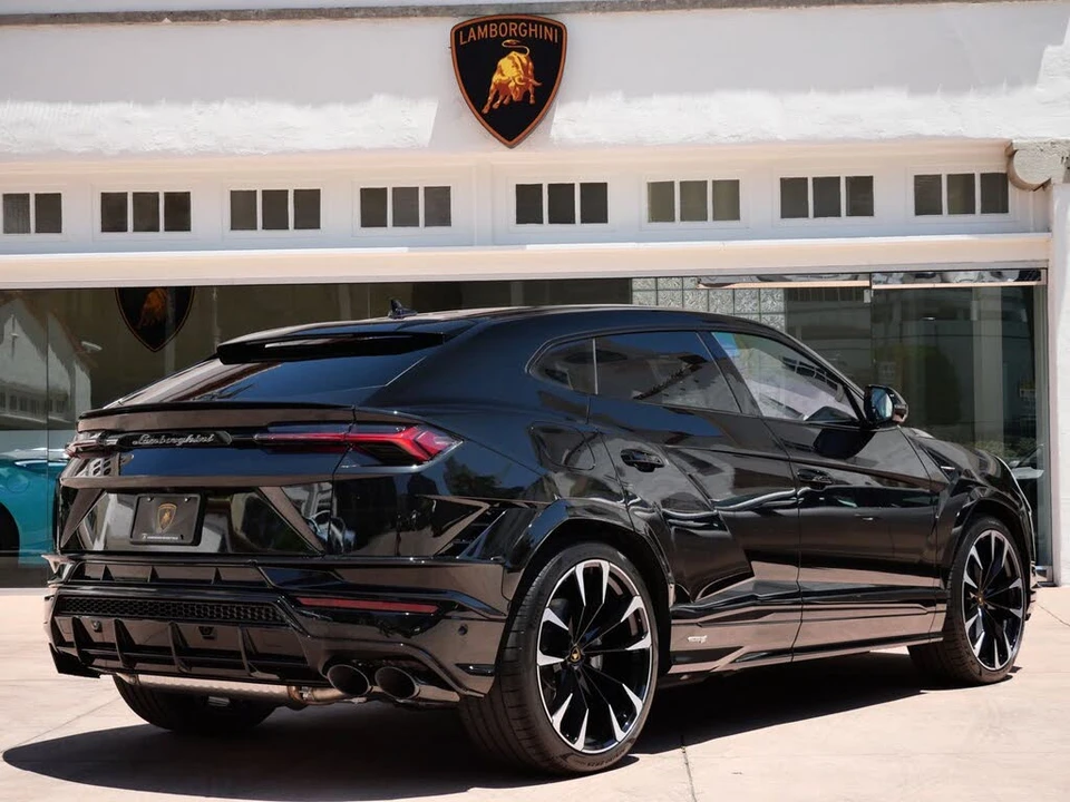 2024 Lamborghini Urus S - Image 3 of 28