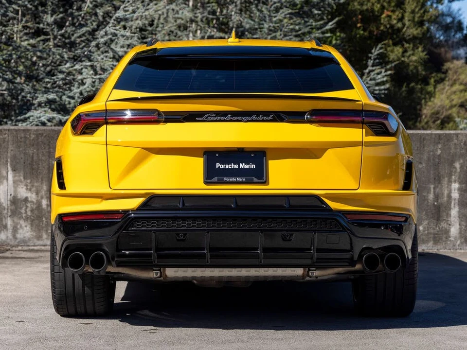 2024 Lamborghini Urus S - Image 10 of 31