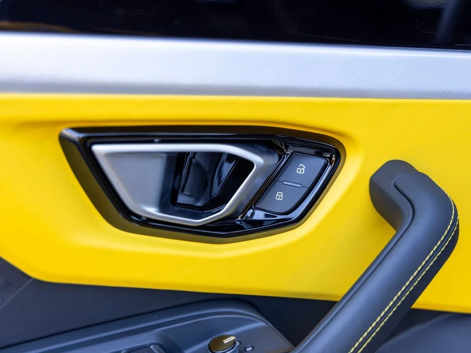 2024 Lamborghini Urus S - Image 31 of 31