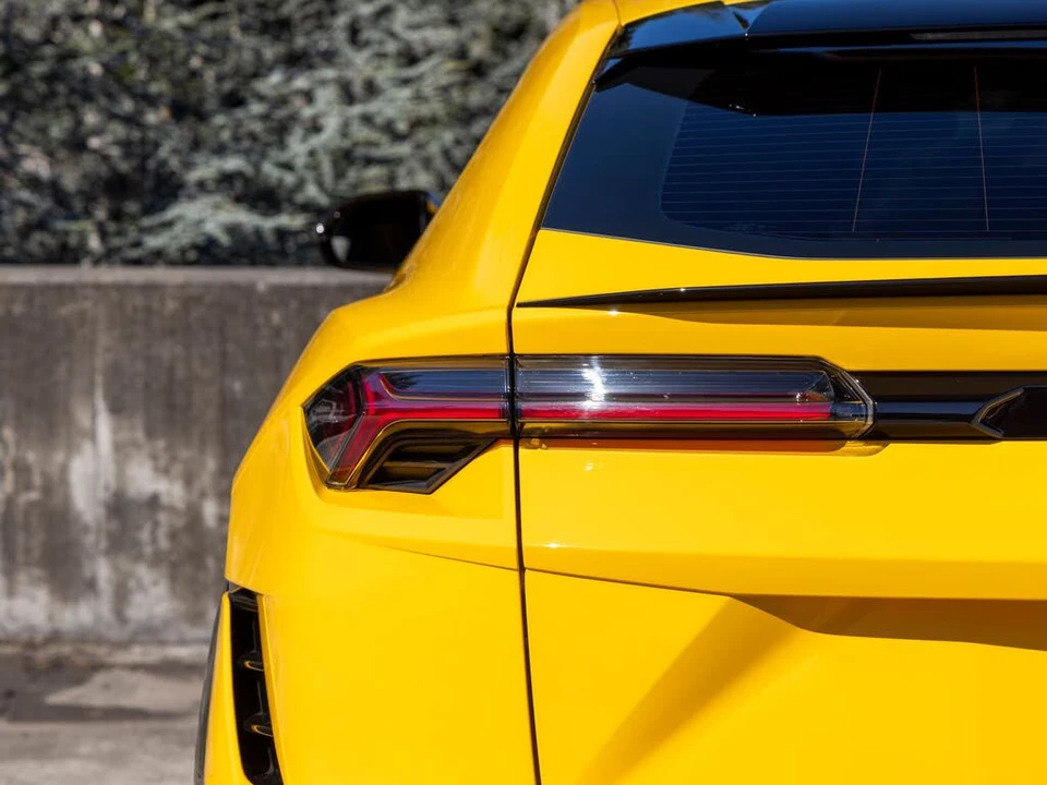 2024 Lamborghini Urus S - Image 25 of 31