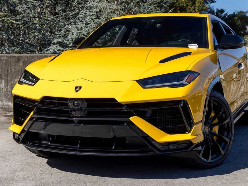 2024 Lamborghini Urus S - Image 7 of 31