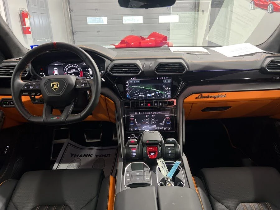 2024 Lamborghini Urus S - Image 29 of 31