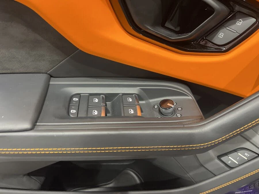 2024 Lamborghini Urus S - Image 26 of 31