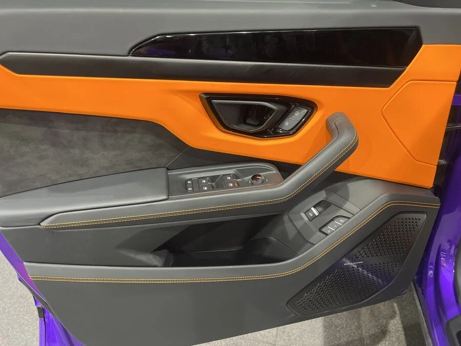2024 Lamborghini Urus S - Image 25 of 31