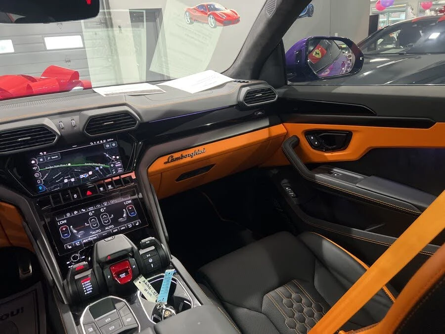 2024 Lamborghini Urus S - Image 31 of 31