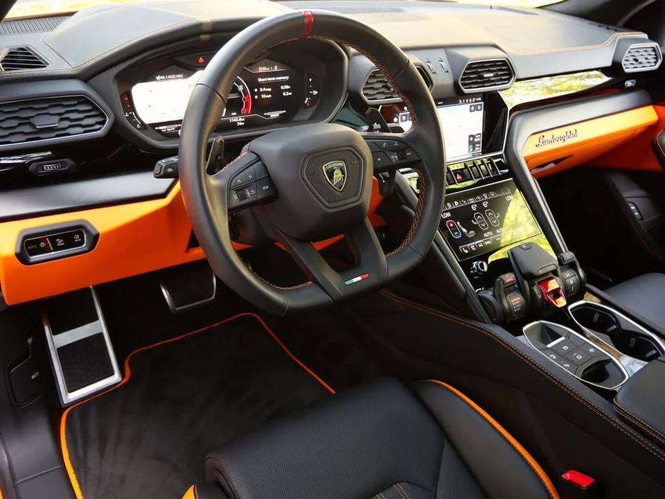2024 Lamborghini Urus S - Image 14 of 27