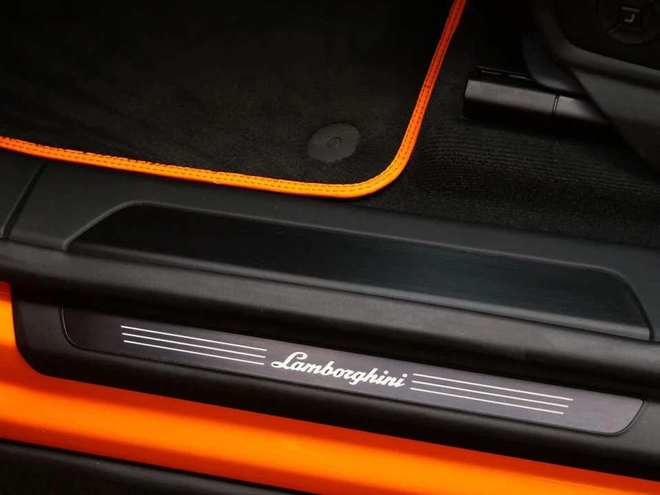 2024 Lamborghini Urus S - Image 18 of 27