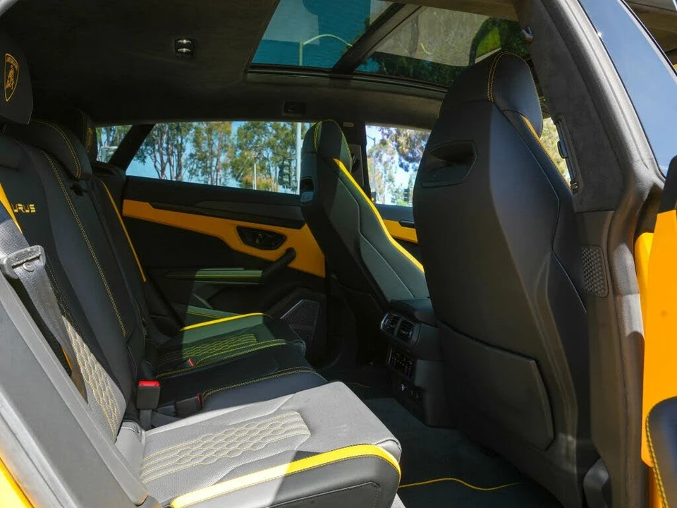 2024 Lamborghini Urus S - Image 19 of 20