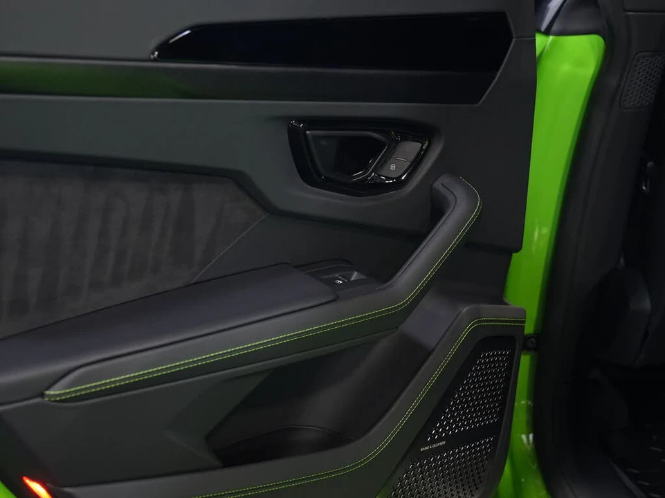 2024 Lamborghini Urus S - Image 28 of 31