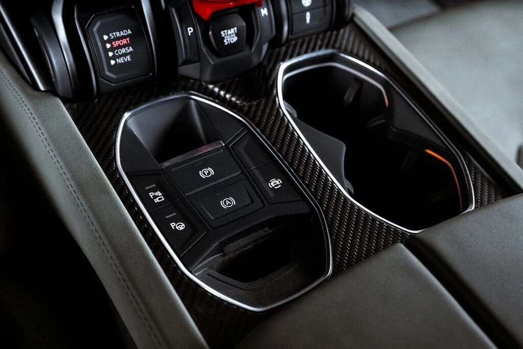 2024 Lamborghini Urus S - Image 19 of 31