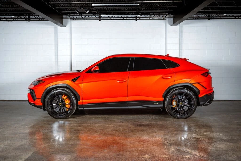 2024 Lamborghini Urus S - Image 3 of 31