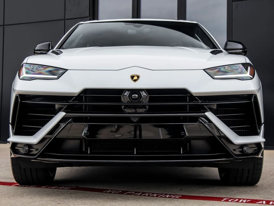 2024 Lamborghini Urus S - Image 4 of 31