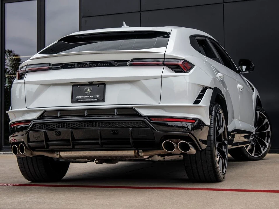 2024 Lamborghini Urus S - Image 8 of 31