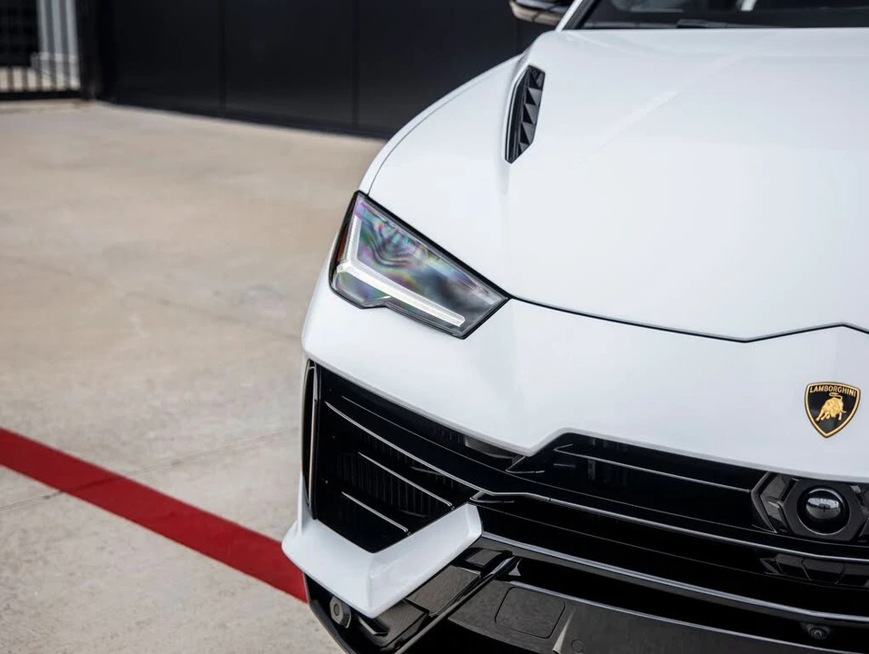 2024 Lamborghini Urus S - Image 17 of 31