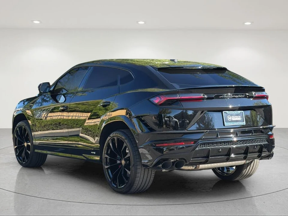 2024 Lamborghini Urus S - Image 3 of 31
