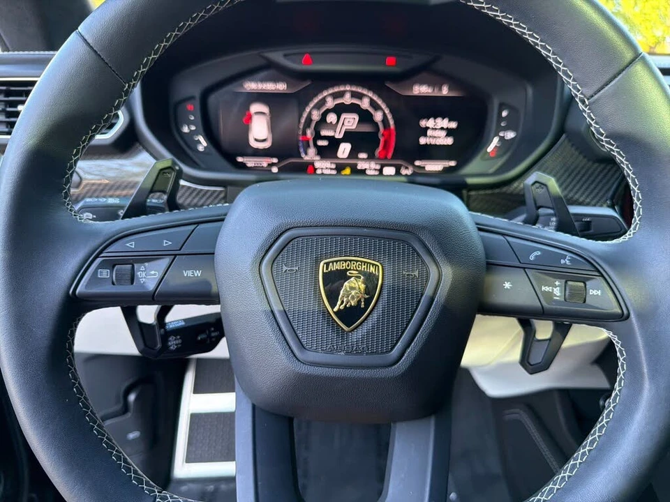 2024 Lamborghini Urus S - Image 21 of 31